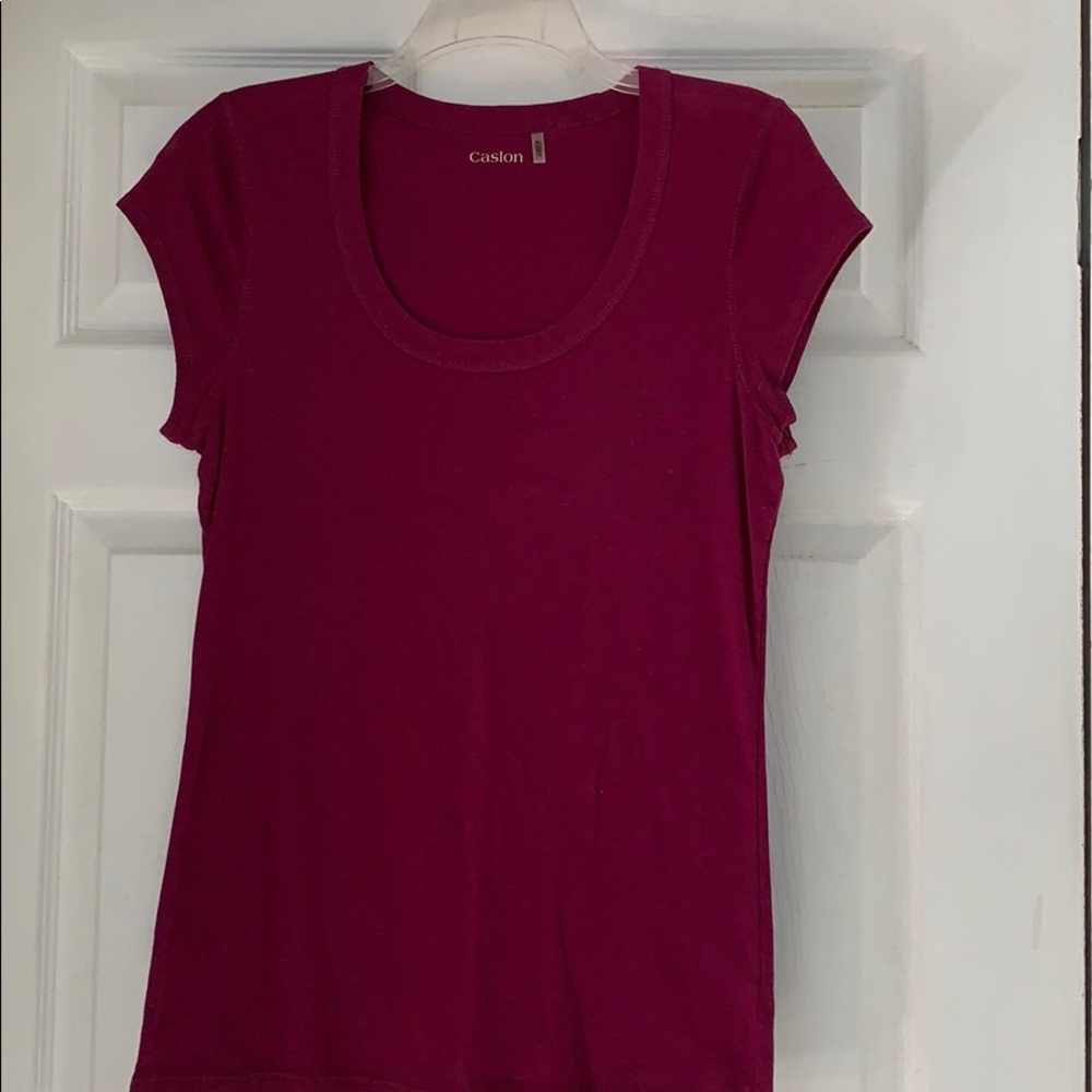 Magenta Caslon tshirt